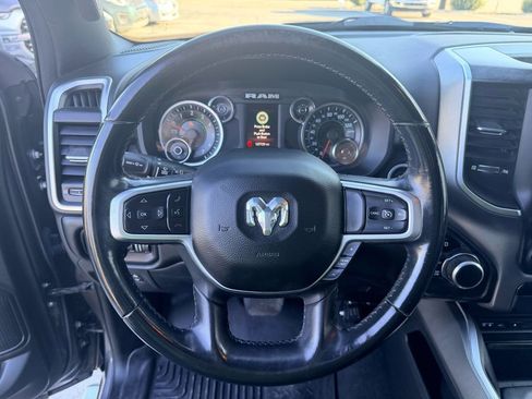 Used 2019 RAM 1500 Big Horn image 16