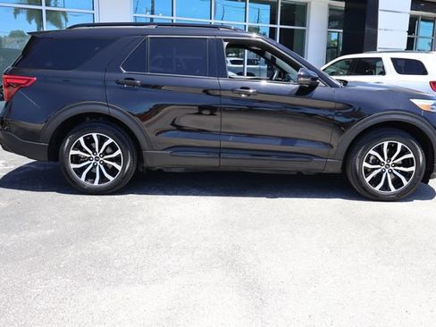 Used 2020 Ford Explorer ST AWD/4WD image 8