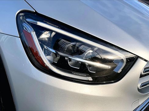 Used 2020 Mercedes-Benz GLC 300 image 27