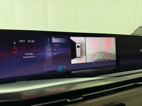 Certified 2025 Cadillac Escalade ESV Sport w/ Touring Package image 21