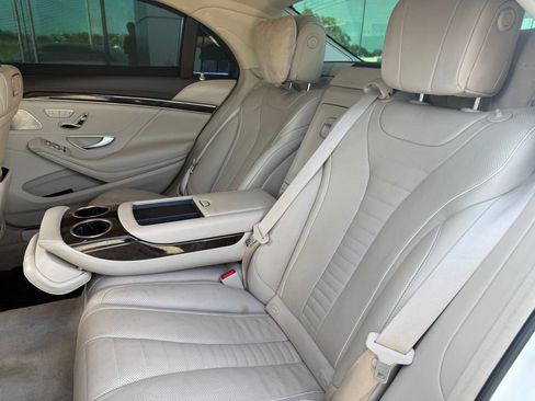 Used 2019 Mercedes-Benz S 560 Sedan image 8
