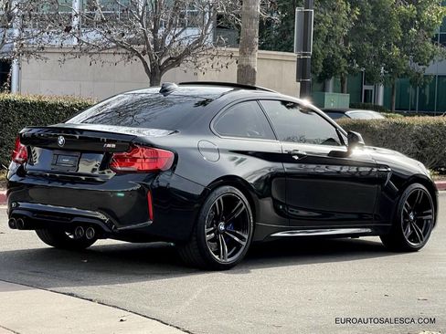 Used 2018 BMW M2 Base 2dr Coupe image 5