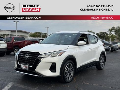 Certified 2024 Nissan Kicks SV image 1