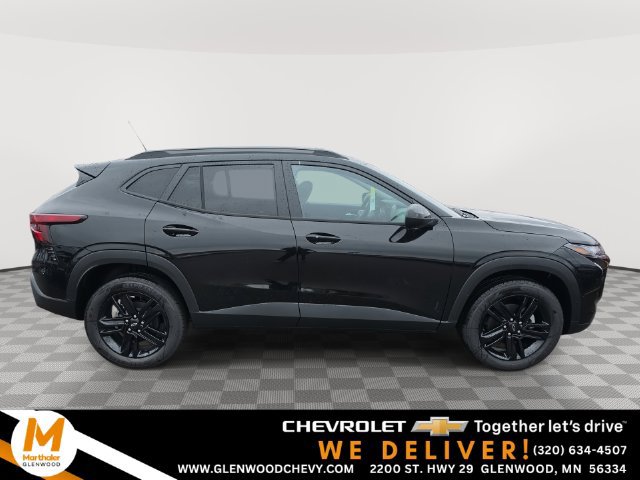 New 2026 Chevrolet Trax ACTIV w/ Driver Confidence Package FWD image 1