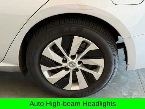 Used 2024 Nissan Altima 2.5 S FWD image 10