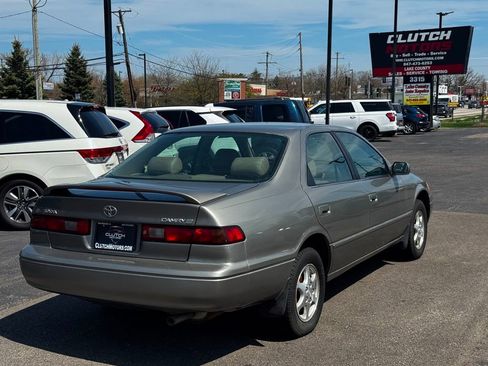 Used 1999 Toyota Camry CE image 5