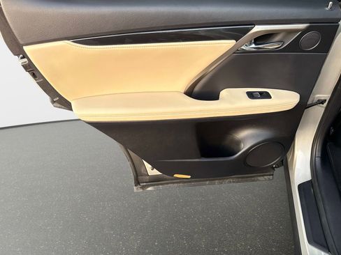 Used 2021 Lexus RX 350 FWD image 11