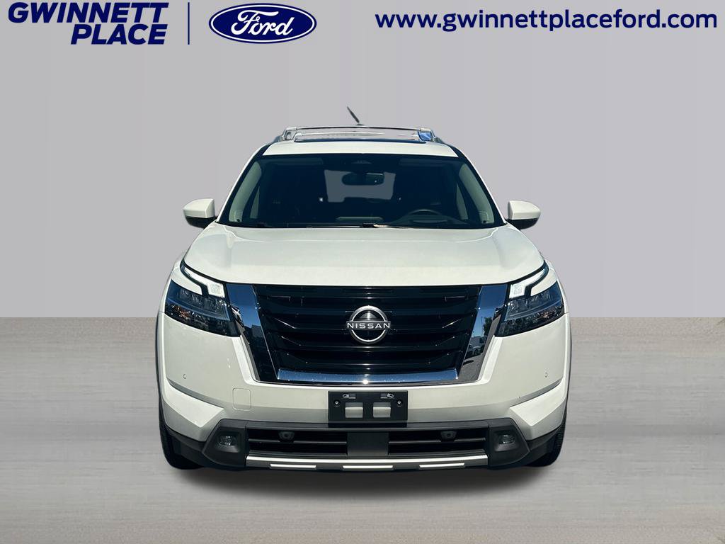 Used 2022 Nissan Pathfinder Platinum w/ Cargo Package FWD image 2