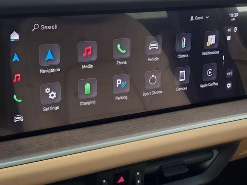 Certified 2025 Porsche Cayenne E-Hybrid Coupe AWD/4WD image 17