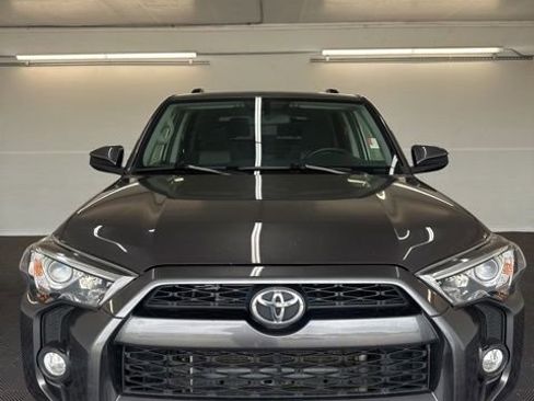 Used 2019 Toyota 4Runner SR5 RWD image 14
