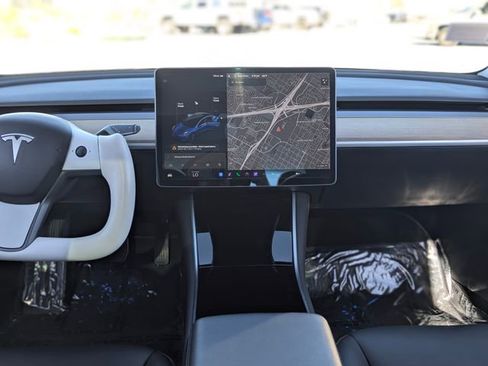 Used 2019 Tesla Model 3 Long Range image 19
