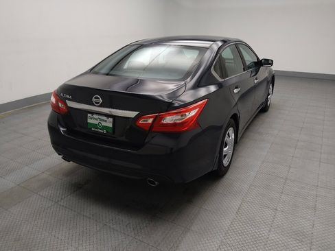 Used 2016 Nissan Altima 2.5 S w/ Power Driver Seat Package image 9