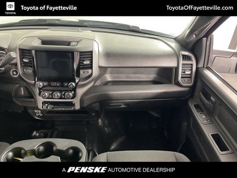 Used 2024 RAM 2500 Tradesman w/ Chrome Appearance Group AWD/4WD image 18