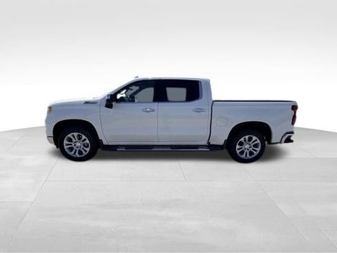 Used 2023 Chevrolet Silverado 1500 LTZ w/ LTZ Premium Package AWD/4WD image 3