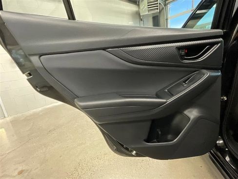 Used 2019 Subaru Crosstrek 2.0i Premium w/ Popular Package #2 image 16