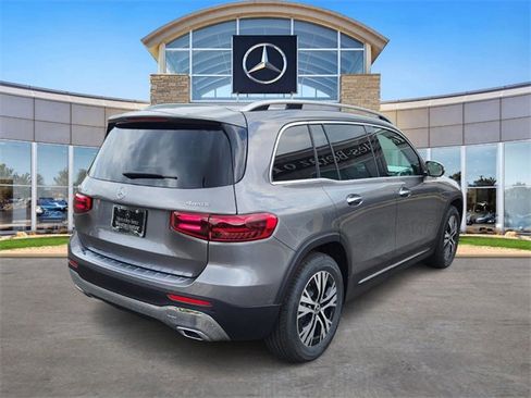 New 2026 Mercedes-Benz GLB 250 4MATIC image 4