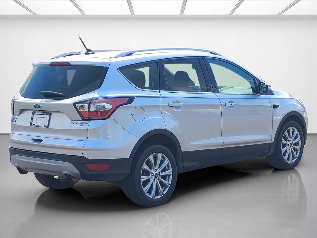 Used 2018 Ford Escape Titanium AWD/4WD image 5