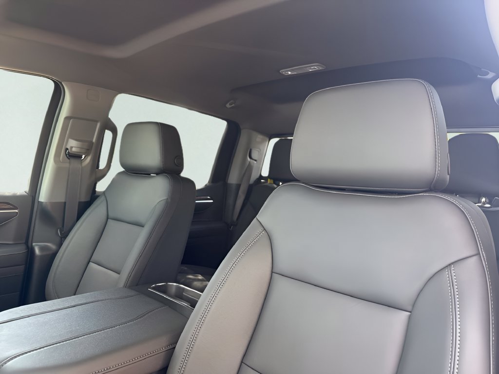 New 2026 GMC Sierra 1500 Elevation w/ Elevation Premium Package AWD/4WD image 10