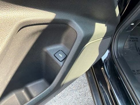 Used 2019 Honda Civic Sport image 18