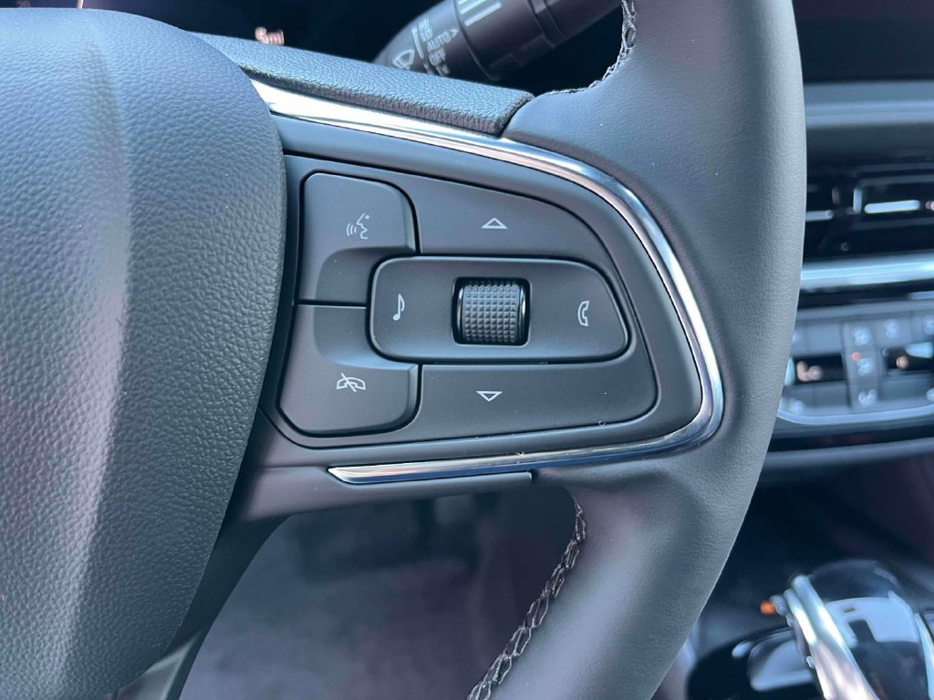 New 2026 Buick Envista Sport Touring w/ Convenience I Package FWD image 27