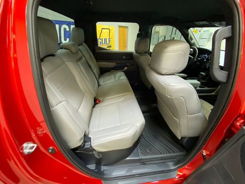 Used 2026 Toyota Tundra Limited w/ Power Package AWD/4WD image 30