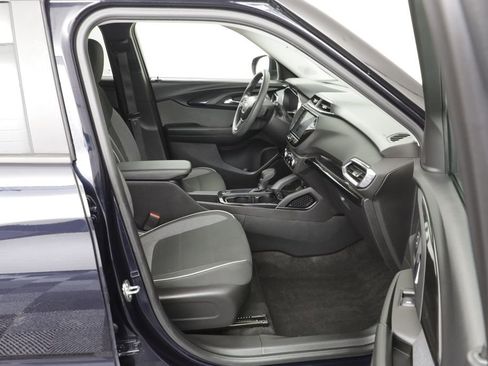 Used 2021 Chevrolet TrailBlazer LT w/ Convenience Package FWD image 19