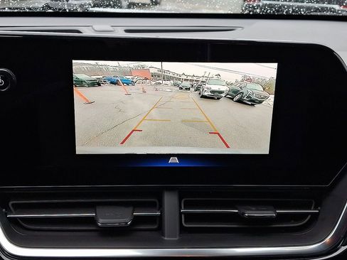 Used 2024 Chevrolet Trax RS w/ Driver Confidence Package image 22