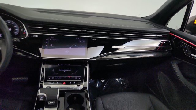 Used 2025 Audi Q7 3.0T Premium Plus w/ Premium Plus Package AWD/4WD image 58