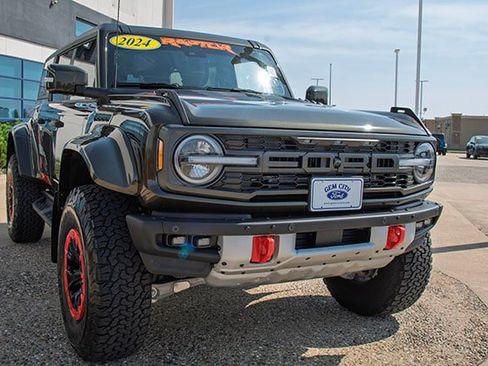 Used 2024 Ford Bronco Raptor image 7