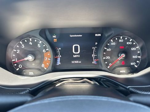 Used 2025 Jeep Compass Trailhawk AWD/4WD image 20