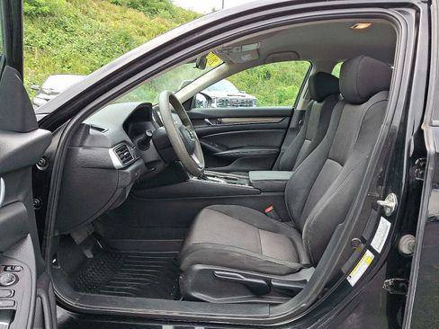 Used 2019 Honda Accord LX image 13