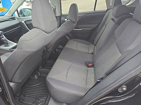 Used 2021 Toyota RAV4 XLE image 26