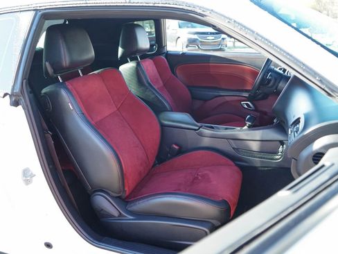 Used 2022 Dodge Challenger GT w/ Plus Package image 34