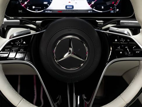 Used 2024 Mercedes-Benz Maybach S 680 4MATIC image 81