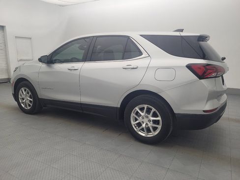 Used 2022 Chevrolet Equinox LT FWD image 3