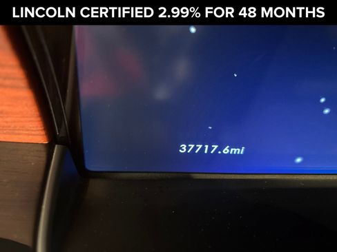 Certified 2024 Lincoln Navigator Premiere AWD/4WD image 13