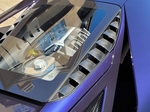 Used 2021 Ford GT image 8