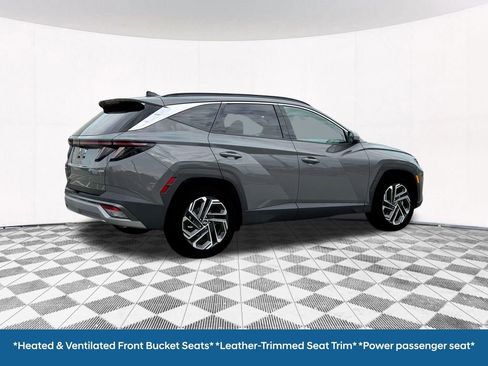 New 2025 Hyundai Tucson Limited image 13