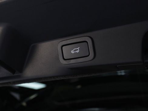 Used 2019 Land Rover Range Rover Sport Supercharged image 76