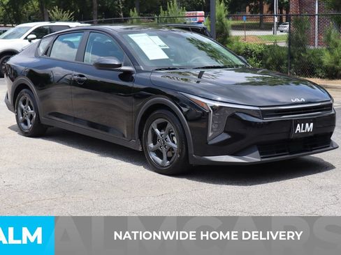 Used 2025 Kia K4 FWD image 5