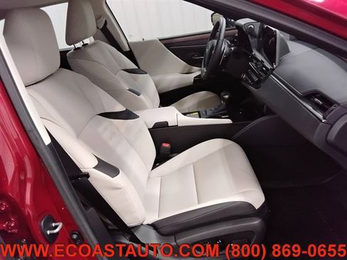 Used 2025 Lexus ES 350 w/ Premium Package image 14