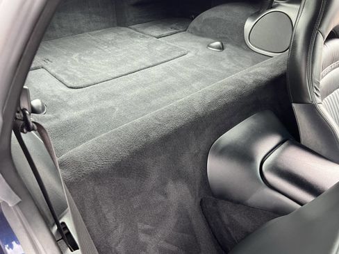 Used 2001 Chevrolet Corvette Coupe w/ Preferred Equipment Group1 image 25