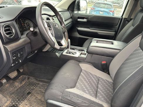Used 2020 Toyota Tundra SR5 w/ TRD Off-Road Package AWD/4WD image 8