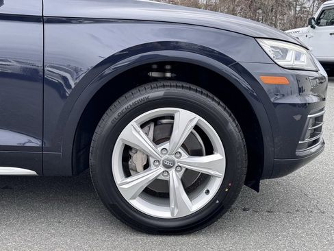 Used 2018 Audi Q5 2.0T w/ Premium Plus Package image 41