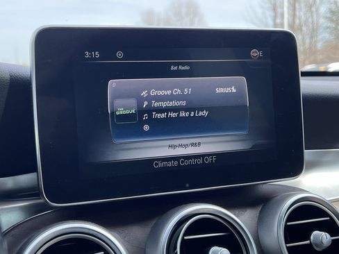 Certified 2018 Mercedes-Benz GLC 300 4MATIC image 23