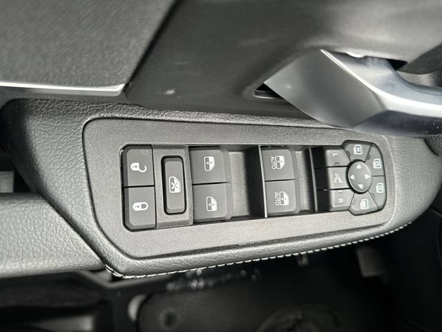 New 2026 RAM 3500 Big Horn AWD/4WD image 16