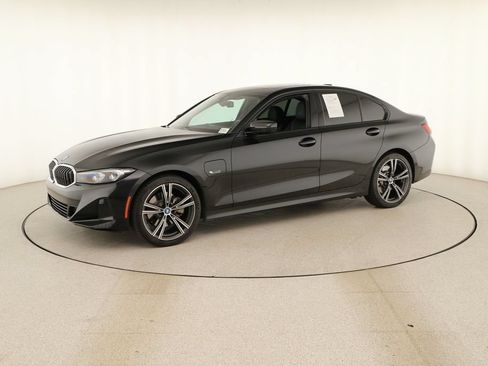 Used 2023 BMW 330e w/ Driving Assistance Package RWD image 13