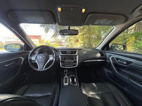 Used 2018 Nissan Altima 2.5 SL FWD image 6