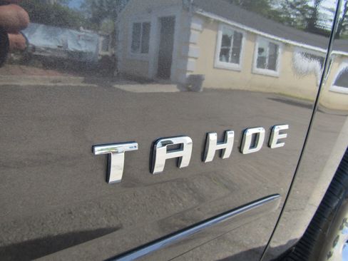 Used 2017 Chevrolet Tahoe Premier AWD/4WD image 12