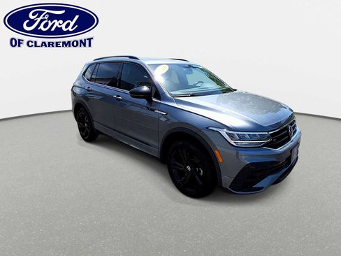 Used 2024 Volkswagen Tiguan SE R-Line AWD/4WD image 2